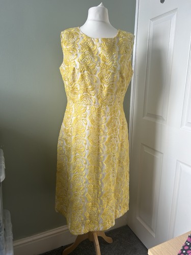 Linea house fraser - of, yellow