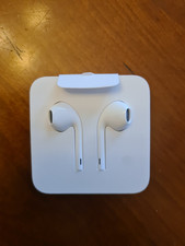Apple A1748 In Ear Lightning EarPod - White