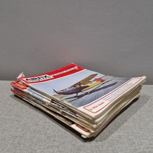 Vintage airfix magazine bundle - magazine,