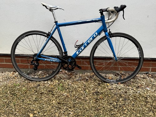 Halfords carrera road - carrera, bike