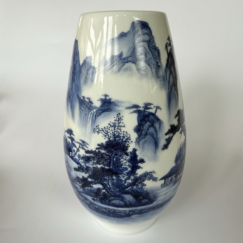 24cm tall blue - tall,