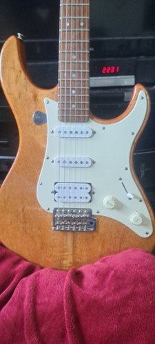 Yamaha pacifica 012 electric - yamaha,