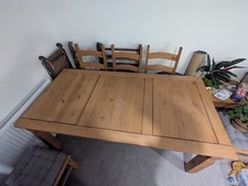 6-8 seater dining table