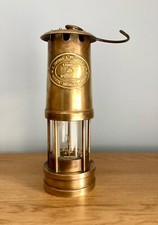 Vintage E. Thomas & Williams