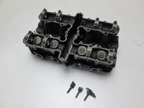 Cylinder head valve valves