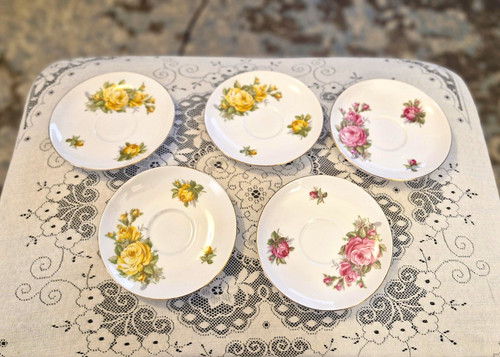Shelley saucers only with - 5,