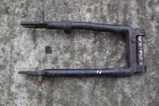 TRIUMPH T20 TIGER CUB SPORTS TRAIL TRIAL SPORTS SWINGING ARM / SPINDLE F4600 R11