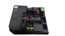 2015 NISSAN JUKE FUSE BOX