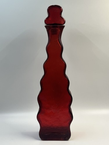 Vintage spanish red wavy mcm - vintage,