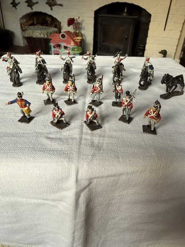 Vintage lead toy - lead, soldiers