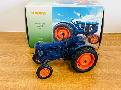 Universal hobbies fordson - universal,