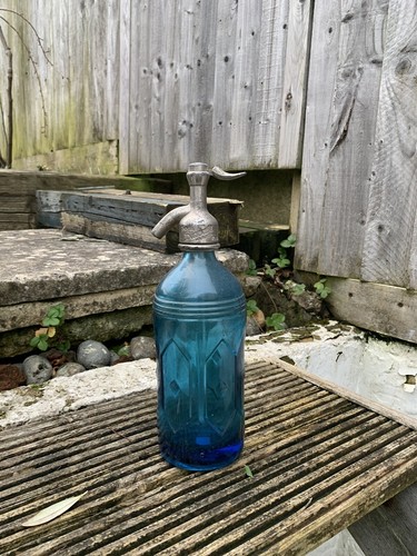 Blue soda syphon vintage - soda,