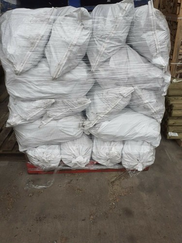 Full pallet black - full, of