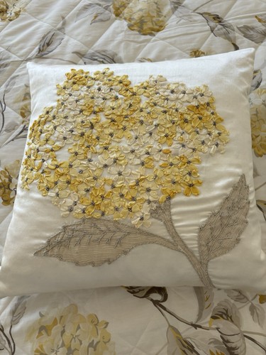 Laura ashley beautiful - ashley,