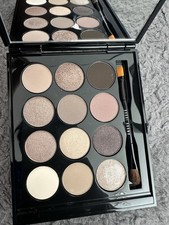 Bobbi Brown Delux Eye and Cheek Palette ,new