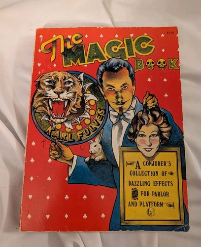 Vintage 1977 magic book karl - book,