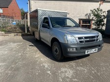 Izuzu Rodeo Jiffy Van