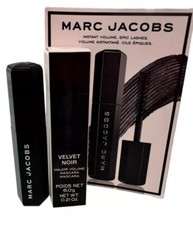 Marc Jacobs Velvet Noir Major
