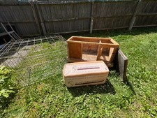  BARGAIN rabbit hutch with run and wood shavings pets outdoor Guinea pig