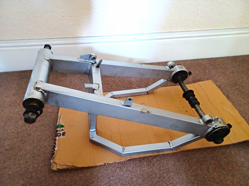 Suzuki gs1000 swingarm chain - gs1000,