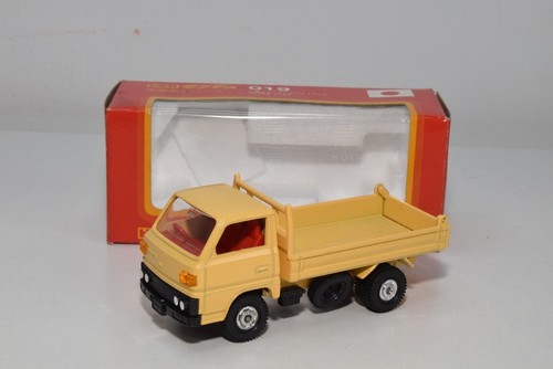 B71 tomica dandy 019 19 - 1:43,