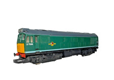 Hornby R072 D7596 OO BR Green