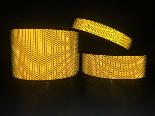 Yellow high intensity - yellow,