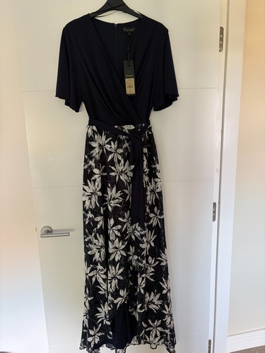 Phase eight stunning - phase, maxi