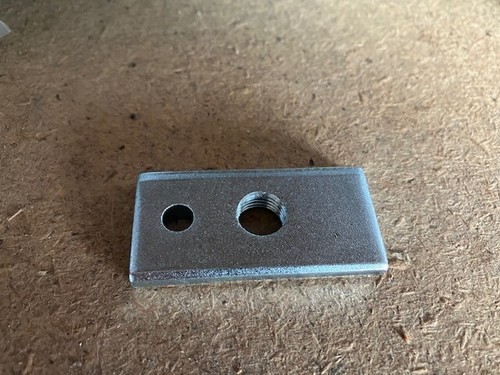 Harness eye back plate - eye,
