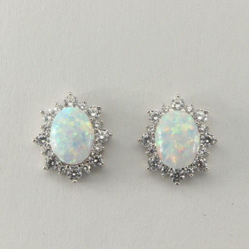 White oval fire - opal, stud