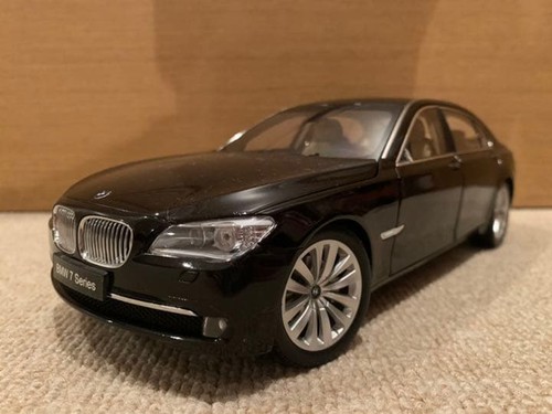 Autoart bmw 750li - 1/18,