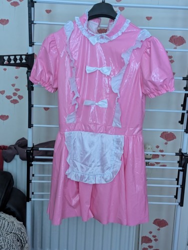 Frilly pink short sleeve - frilly,