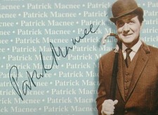 MEGA RARE CORNERSTONE 1995 THE AVENGERS PATRICK MACNEE JOHN STEED AUTOGRAPH CARD