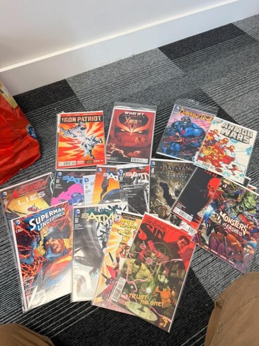 Mystery comic book bundle - comic,