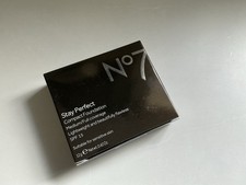 Boots No7 Stay Perfect Compact