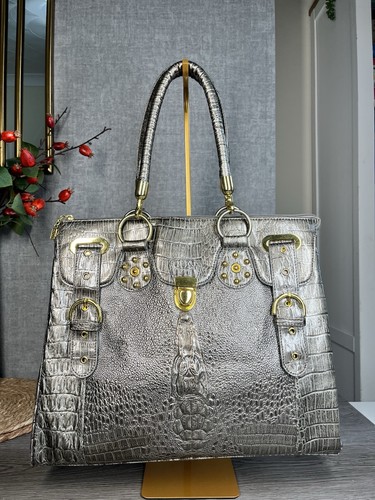 Butler wilson silver grey - &,