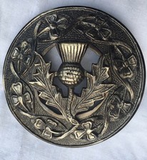 Kilt Fly Plaid Brooch Thistle