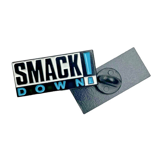 Wwe smackdown pin badge - wwe, badge,