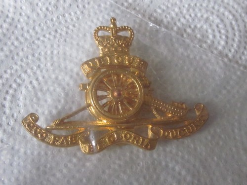 Army cap badge ammo - cap,