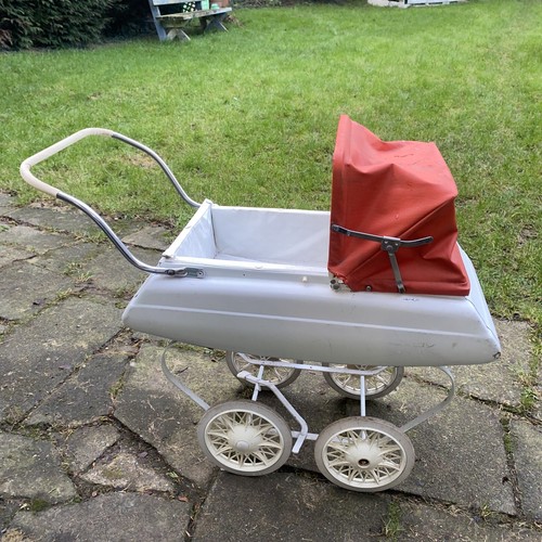 Vintage dolls pram - vintage,