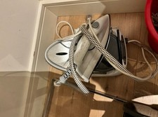 Hinari Steam Iron