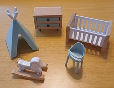  Wooden Dolls House Furniture.  Baby Nursery. Cot Etc