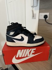 Jordan 1 Mid Armory Navy White