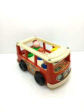 VINTAGE 1969 FISHER PRICE LITTLE PEOPLE MINI BUS TOY