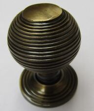 VINTAGE TRADITIONAL DESIGN CABINET DOOR CUPBOARD WARDROBE CHEST DRAWER KNOBS 