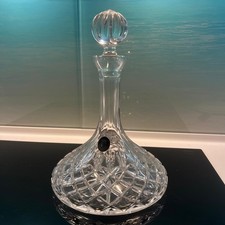 Crystal 24% Lead Hand Cut Decanter  With Wide Base And Stopper. D 19 cm, 2,4 kg.