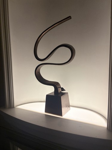 Libra wellness metal sculpture - metal,