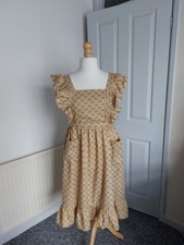 Traditional Country Cottage Style Apron,  Handmade Using Vintage Fabric