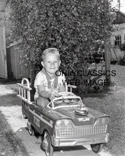 1960 FIREMAN FIRE ENGINE