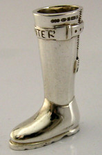 STERLING SILVER HUNTER BOOT PEN / TOOTH PICK / COCKTAIL STICK HOLDER 2002 56g
